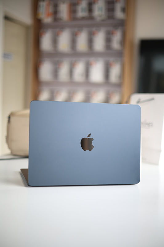 Macbook Pro 14-inch Chip M3 512GB SSD 8GB RAM Space Gray