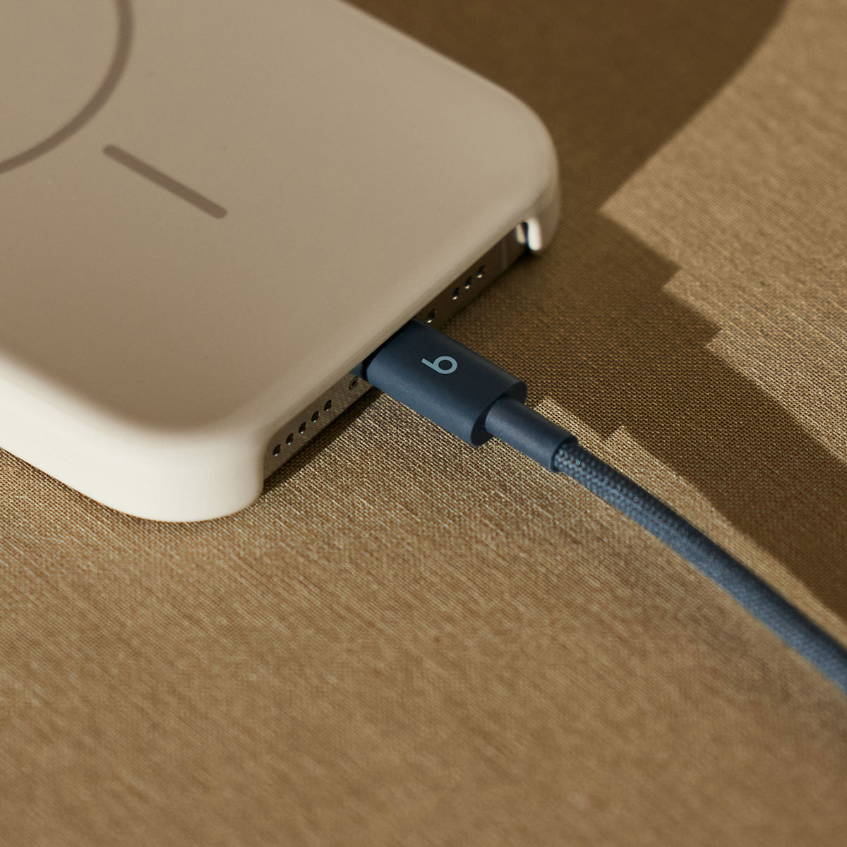 Cable trenzado de Beats USB C to C / Nitro Navy